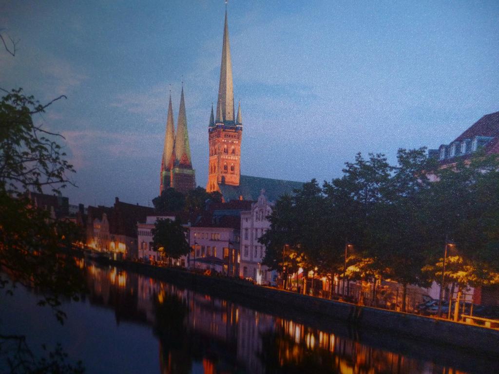 Hotel Am Muehlenteich Lübeck Exterior foto